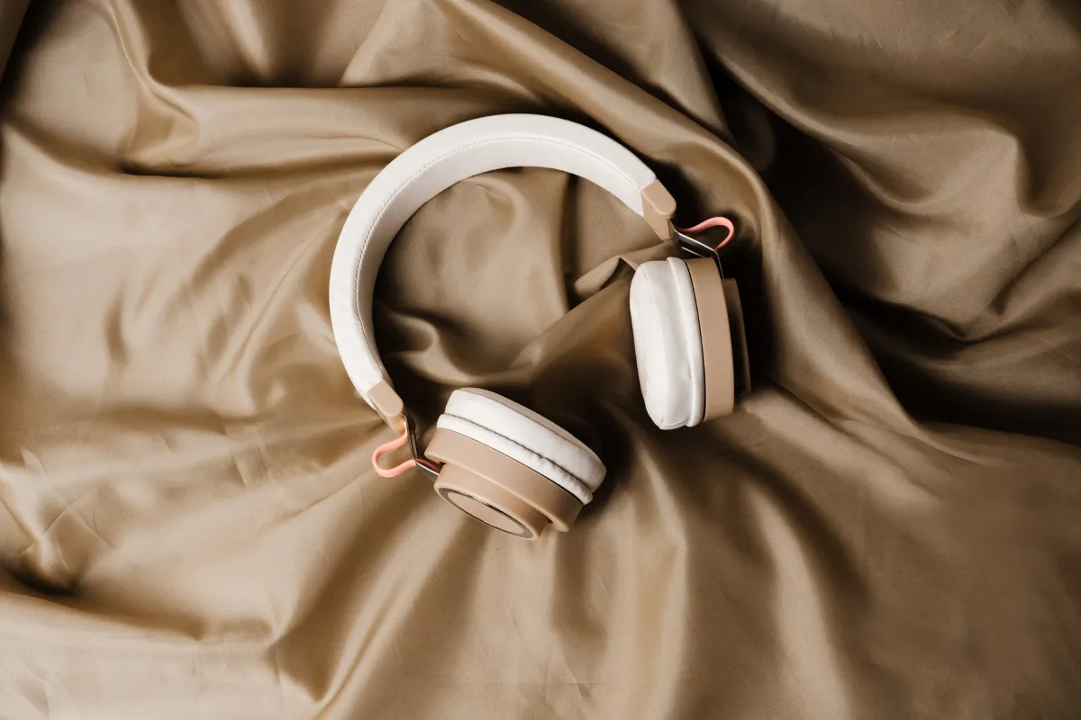 headphones-2